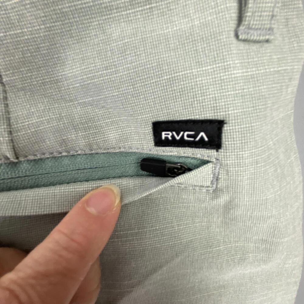 RVCA Men's Dual Purpose Light Green/Grey Shorts Trunks  - Size 33 - NWT - Picture 5 of 12